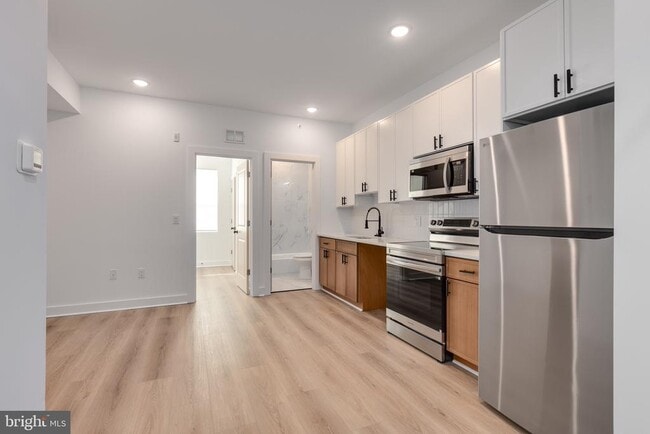 Building Photo - 1634 W Susquehanna Ave