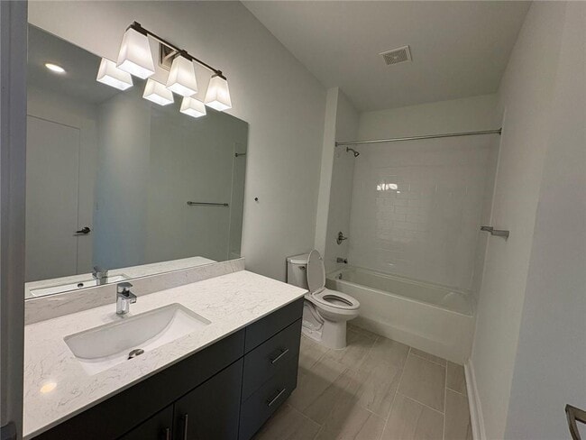 Building Photo - 525 Parkway Dr