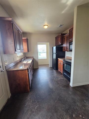 Building Photo - 3712 Mandy Dr