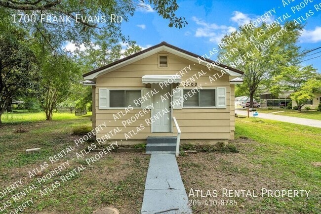 Primary Photo - 1700 Frank Evans Rd