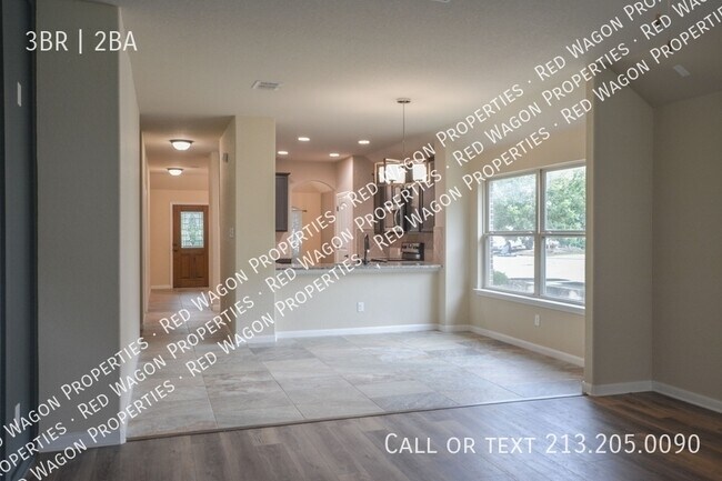 Building Photo - 113 Santa Anita Rd