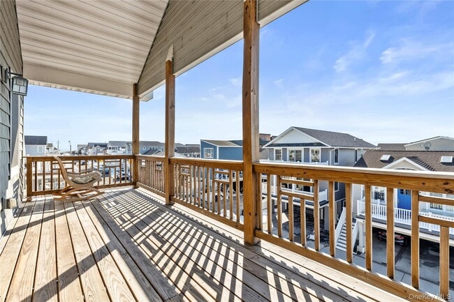 Building Photo - 62 Delaware Ave