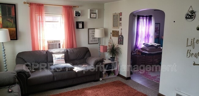 Building Photo - 1403 Spruce St