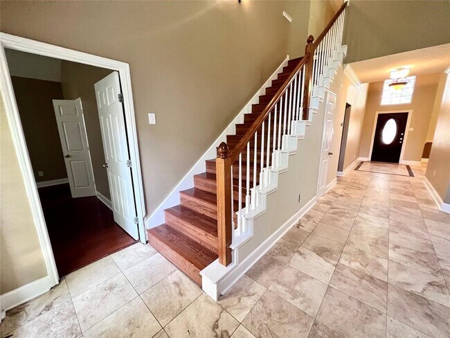 Building Photo - 16902 Sandy Reef Ct