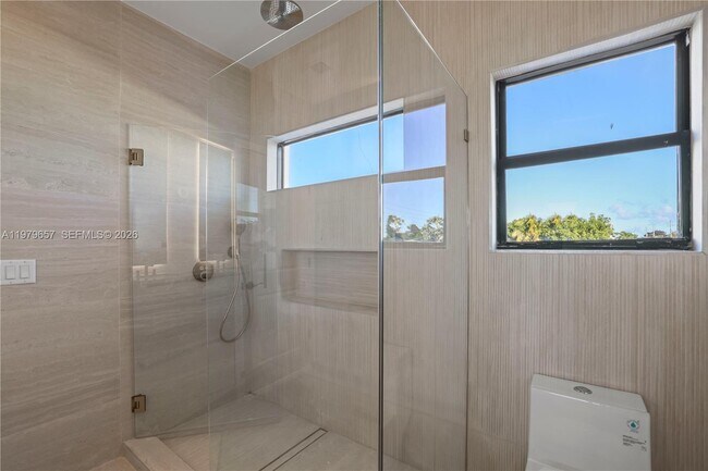 Building Photo - 3187 SW 23rd St