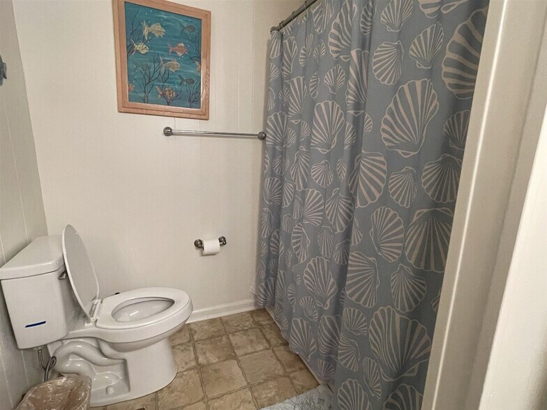 Building Photo - 54066 Marlin Dr