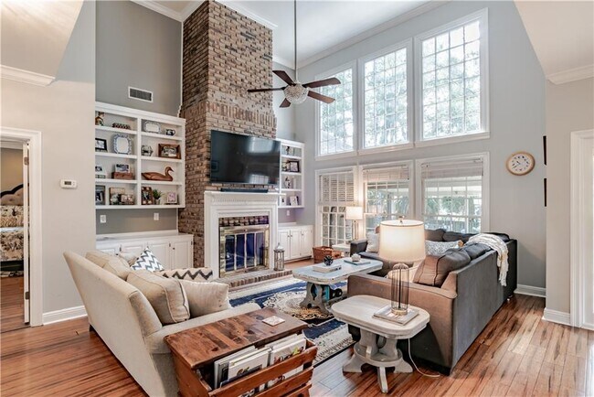 Building Photo - 2127 Ryegate Ct