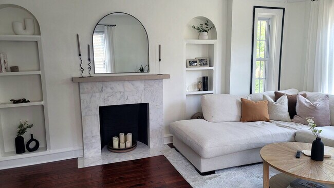 Building Photo - 7910 Karlov Ave