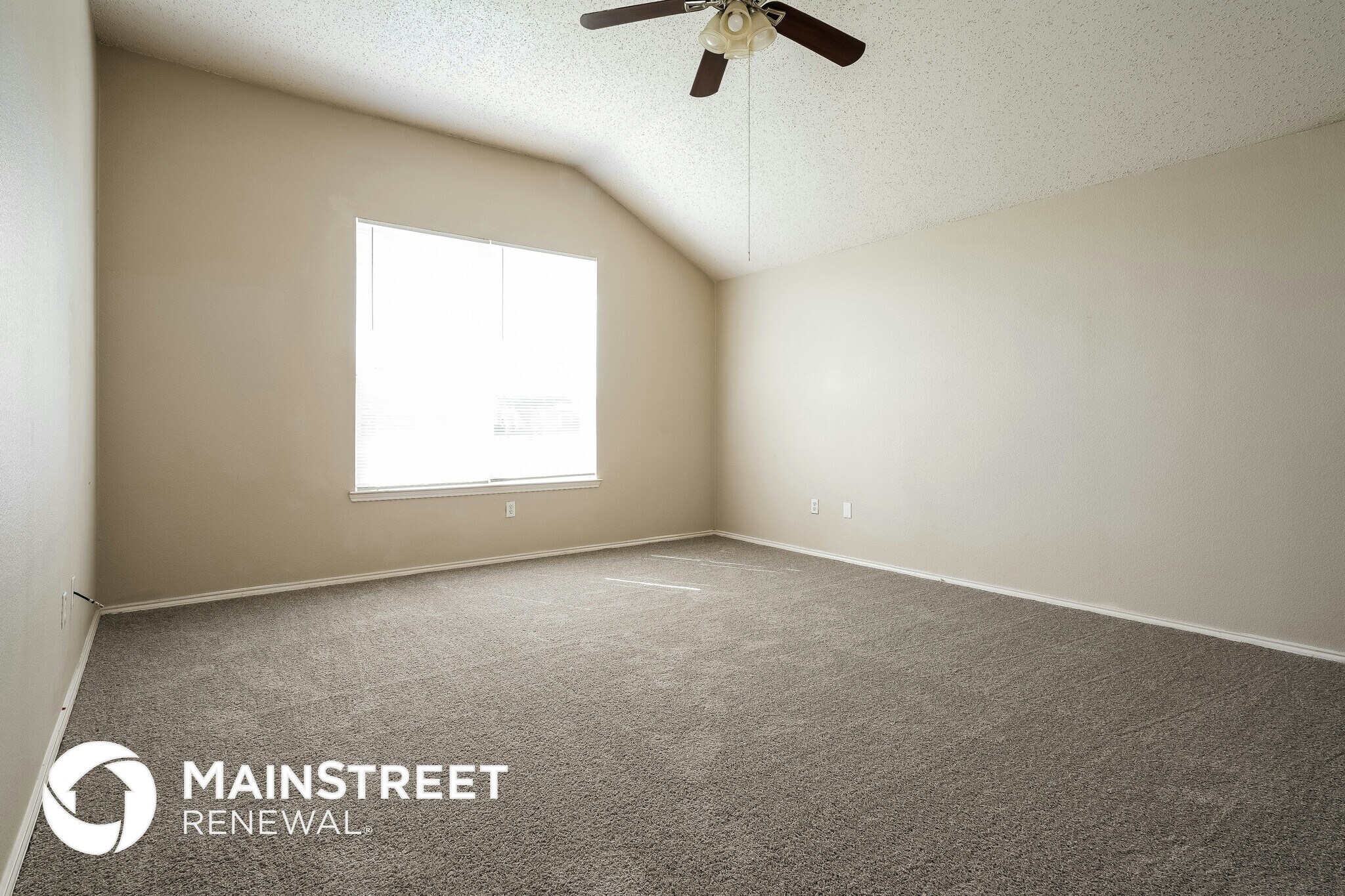 Building Photo - 533 Autumn Park Ct