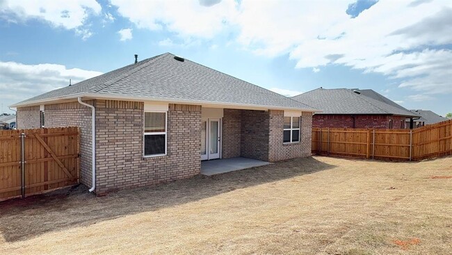 Building Photo - 12429 Armstrong Dr