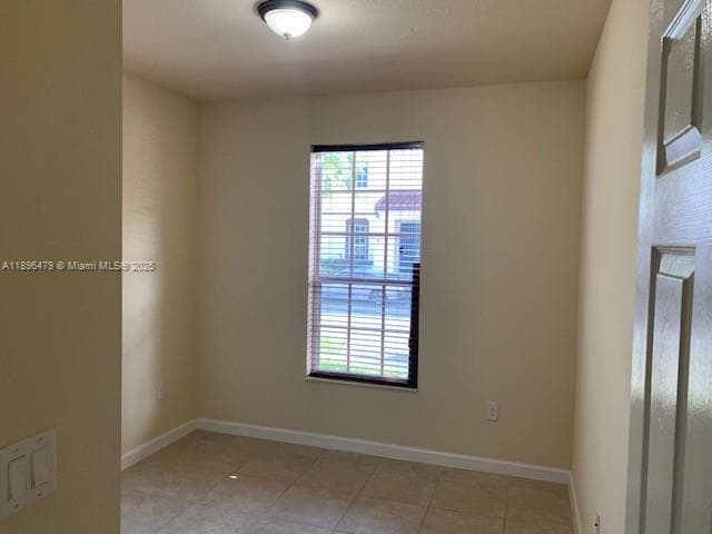 Building Photo - 9445 SW 171st Ct