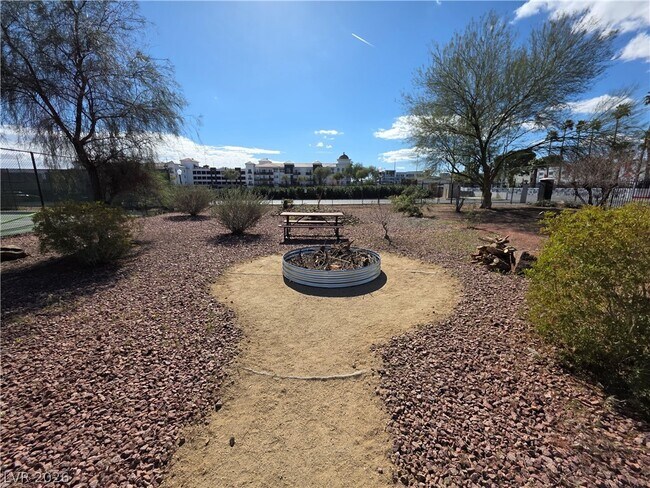 Building Photo - 3930 University Center Dr