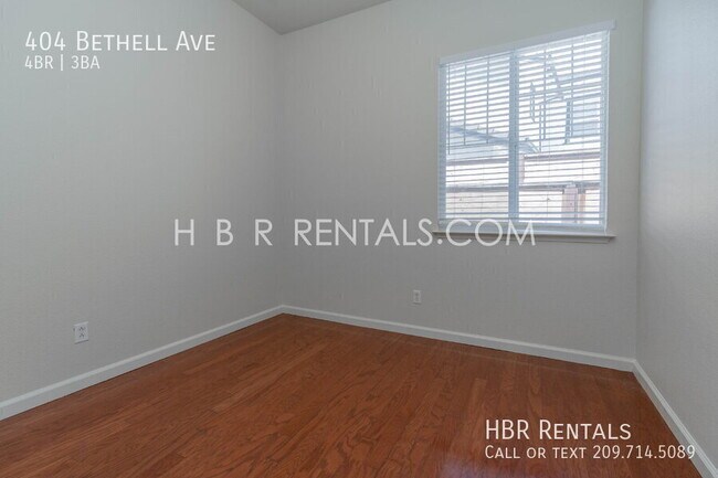 Building Photo - 404 Bethell Ave