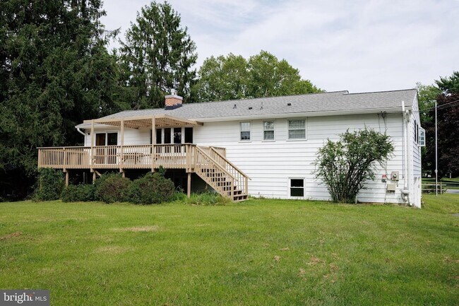 Building Photo - 3106 Hearthstone Rd