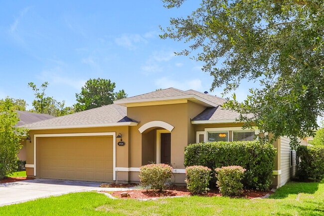 Building Photo - 1926 Old Moss Ln