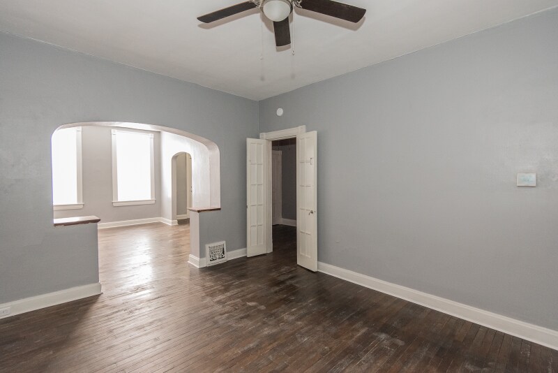 Building Photo - 3511 Itaska St