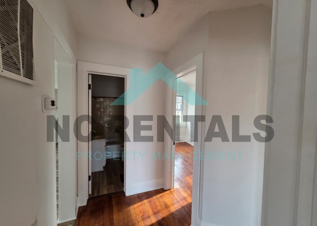 Building Photo - 1318 Front St