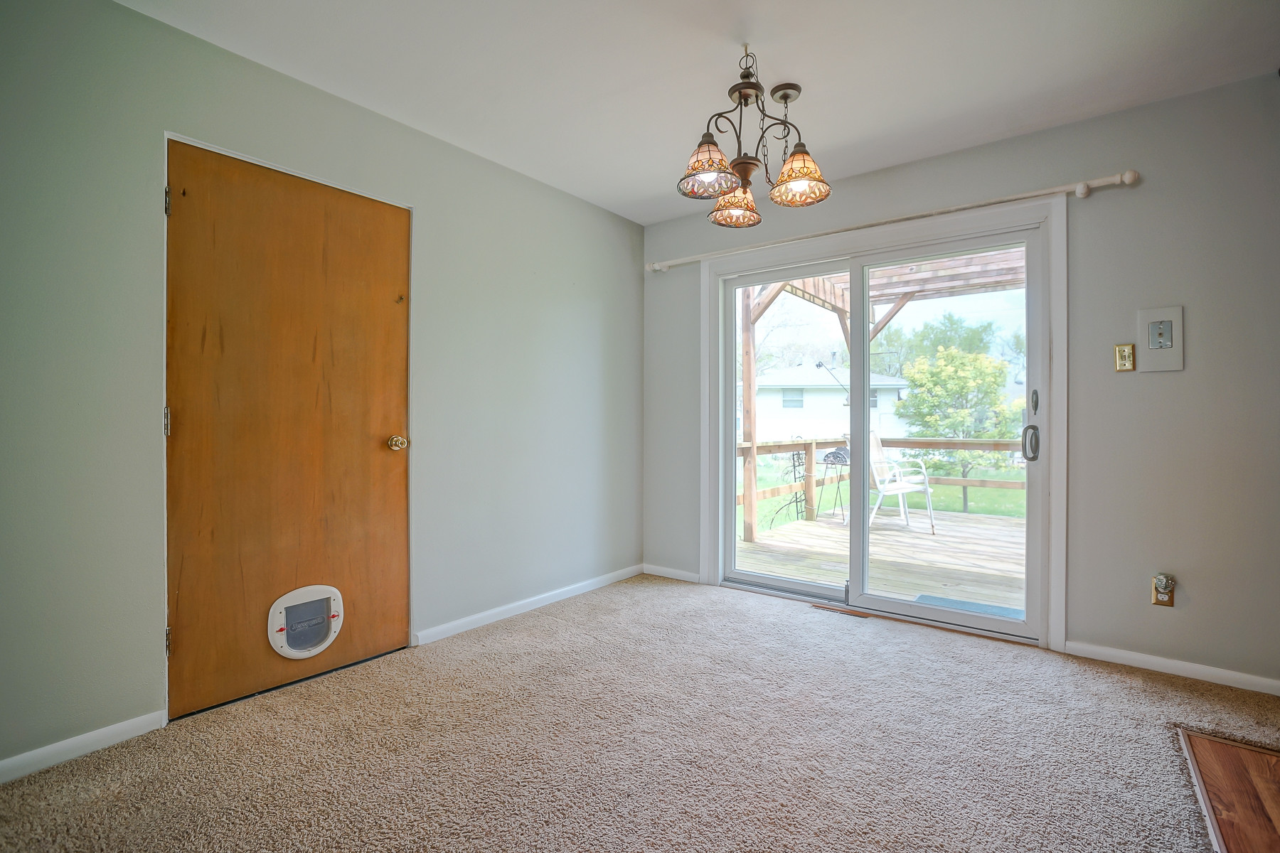 Sliding Doors overlooking DEck - 6134 N Jayar Dr