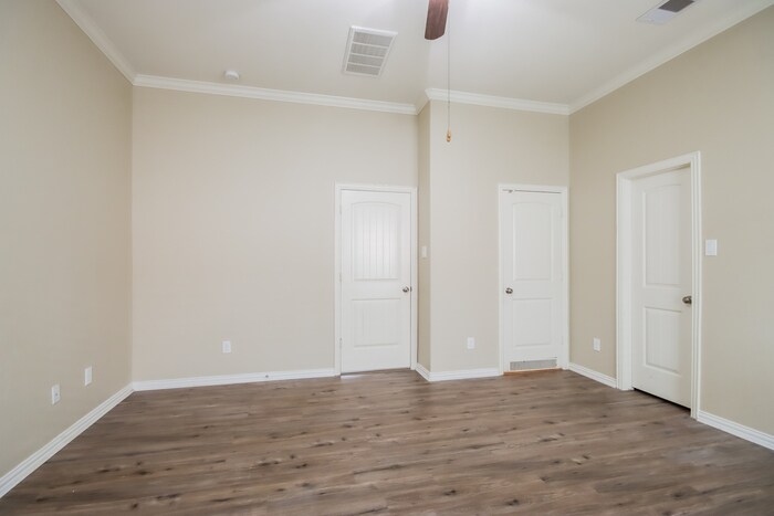 Building Photo - 23130 Mestina Knoll Dr