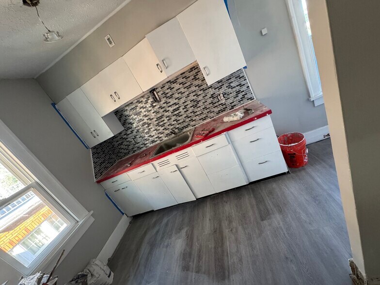 Countertop will be updated - 125 Blymyer Ave