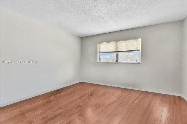 Building Photo - 1300 NW 43 Terrace