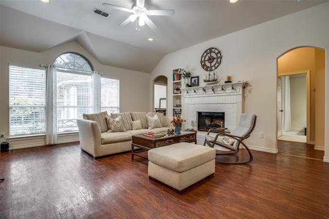 Building Photo - 314 Swallowtail Ct