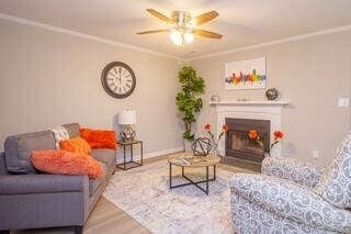 Building Photo - 130 Wythe Cir