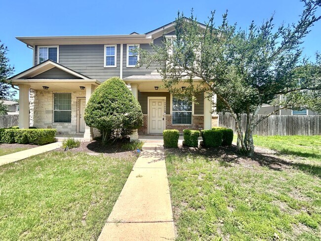 Primary Photo - Nice 3BR/2.5BA Two-Story Home with 3-Car G...