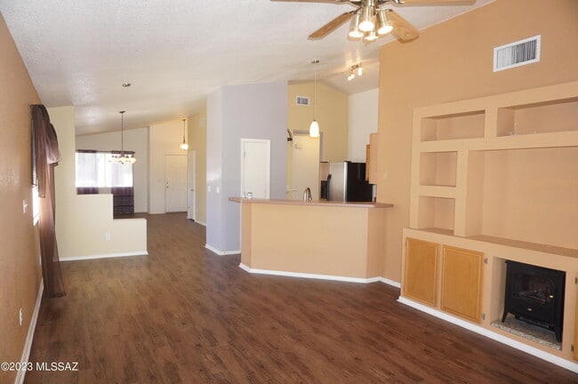 Building Photo - 2379 S St Pablo Dr