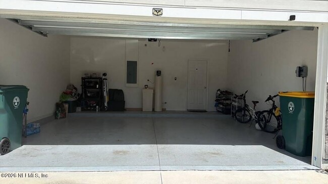 Building Photo - 13258 Brookwater Dr