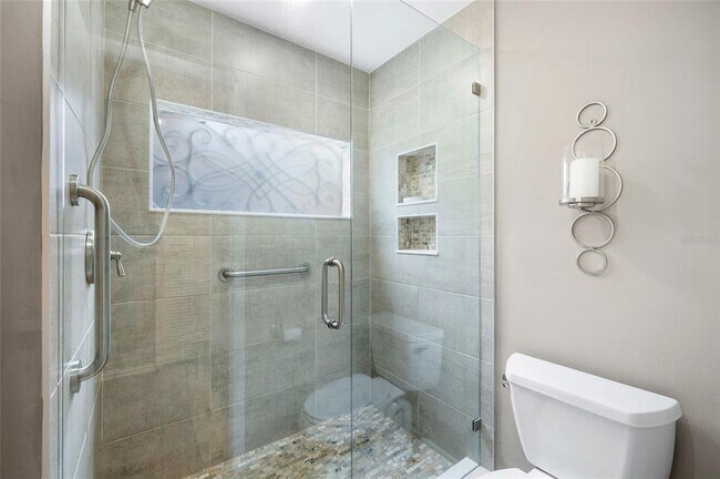 Building Photo - 11520 Galleria Dr