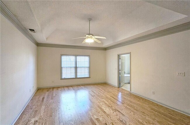 Building Photo - 940 Bridgegate Dr NE