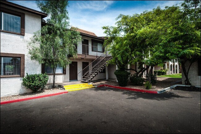 Interior Photo - Courtyard Village