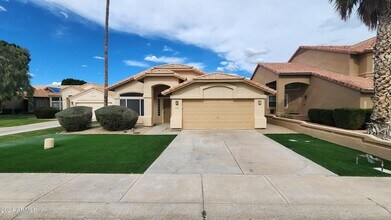 Building Photo - 2050 W Boulder Ct