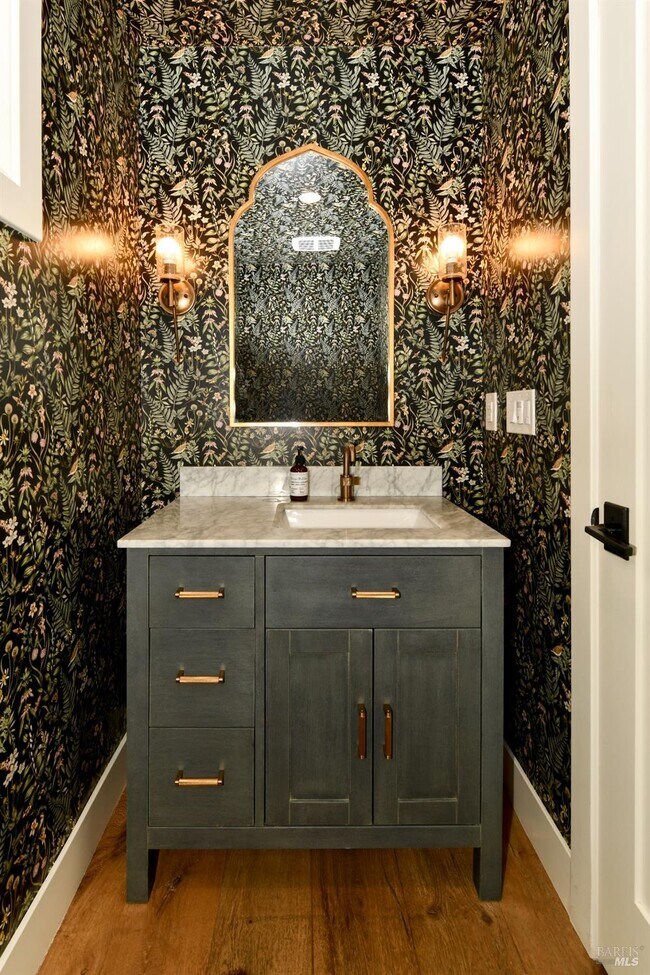 Building Photo - 800 Zinfandel Ln