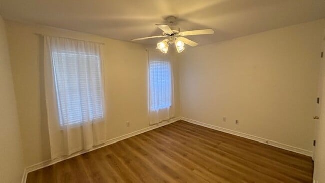 Building Photo - 508 Westchase Ct N