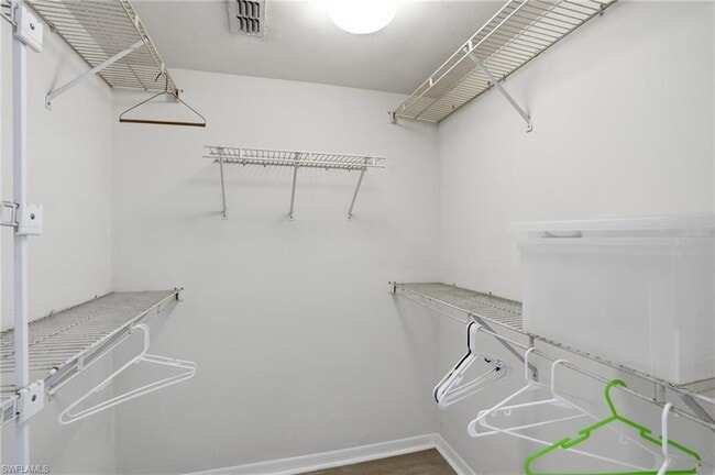 Building Photo - 2460 Old Groves Rd