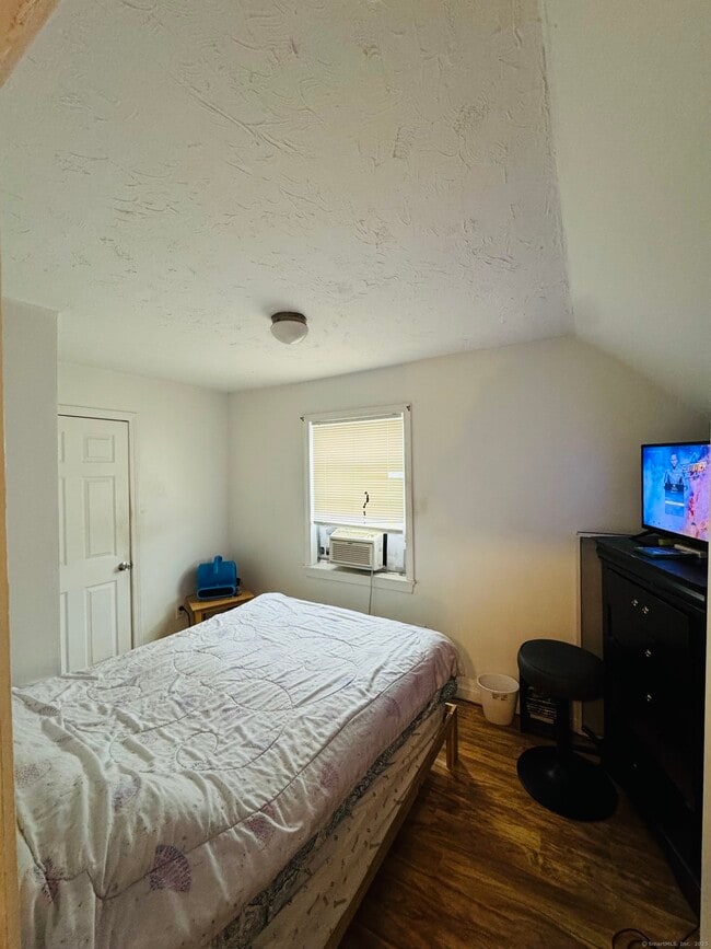 Building Photo - 54 Lombard St