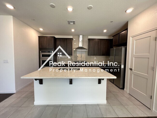Building Photo - Brand New 3bd/2ba Folsom Home-Must See!