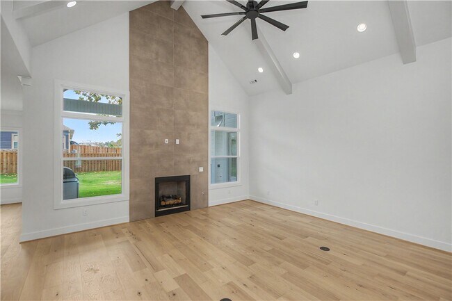 Building Photo - 820 Greenhorn St