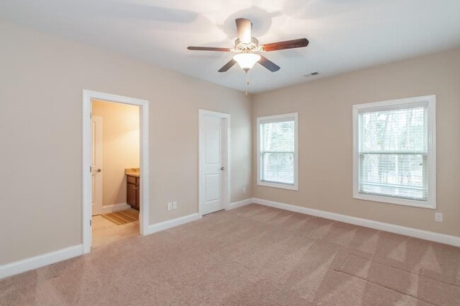 Building Photo - 4505 Summersweet Dr