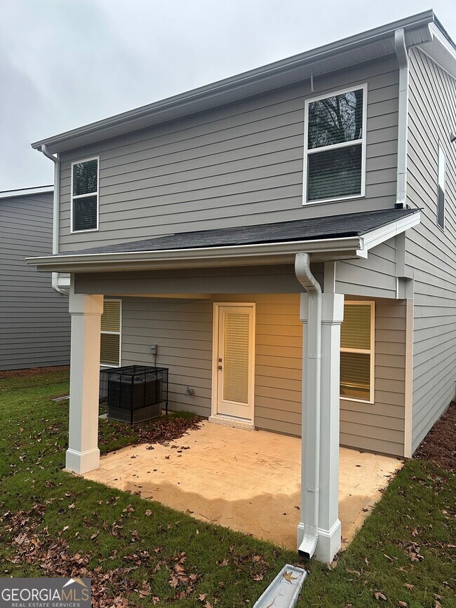 Building Photo - 4822 Station Ln