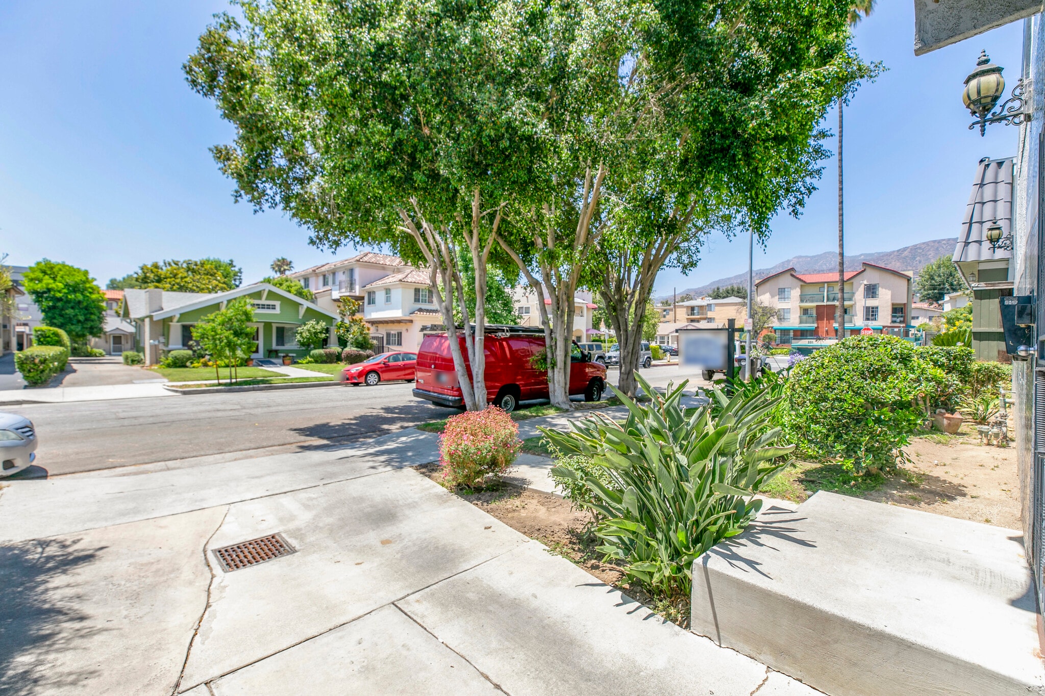 Building Photo - 1148 San Rafael Ave