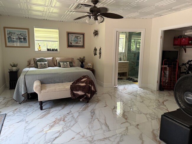 Building Photo - 23050 SW 152nd Ave