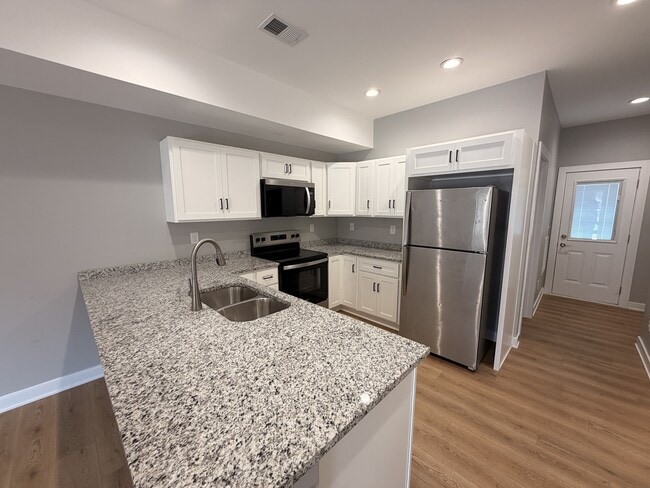 Building Photo - 1633 KY-1247