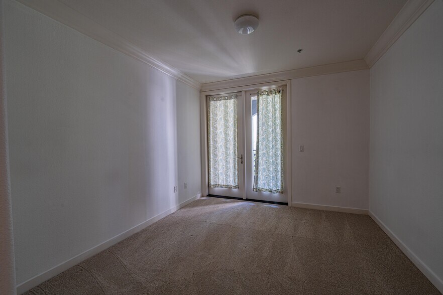 Building Photo - 5501 DeMarcus Blvd