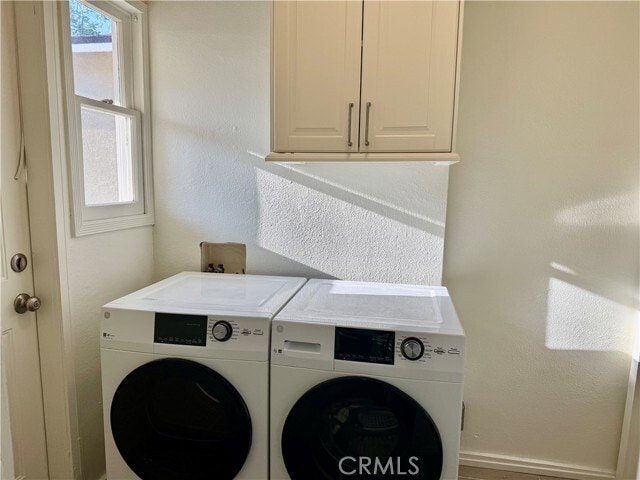 Building Photo - 215 S Mills Ave