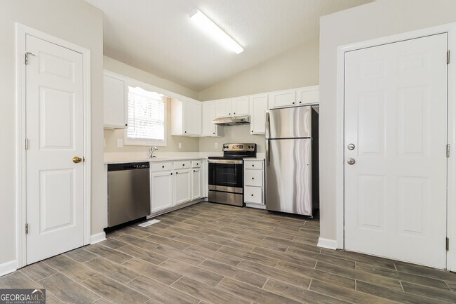 Building Photo - 207 Remington Ct