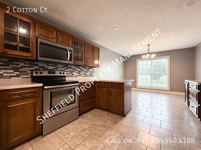 Building Photo - 2 Cotton Ct