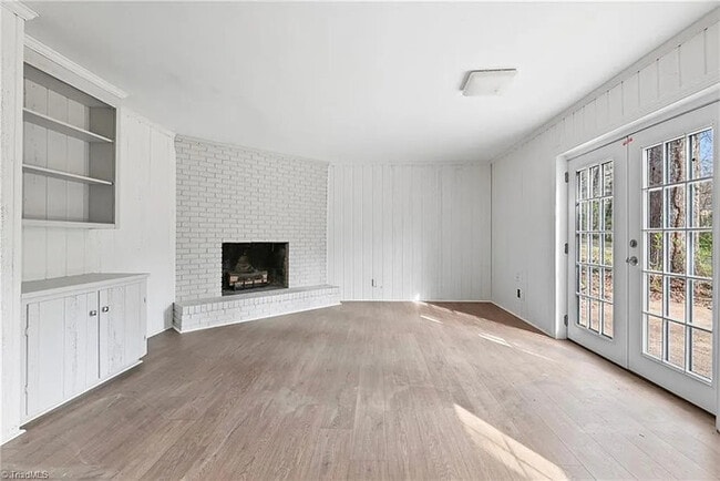 Building Photo - Earn Wealth While Leasing - Like a Homeowner - Lease to Own